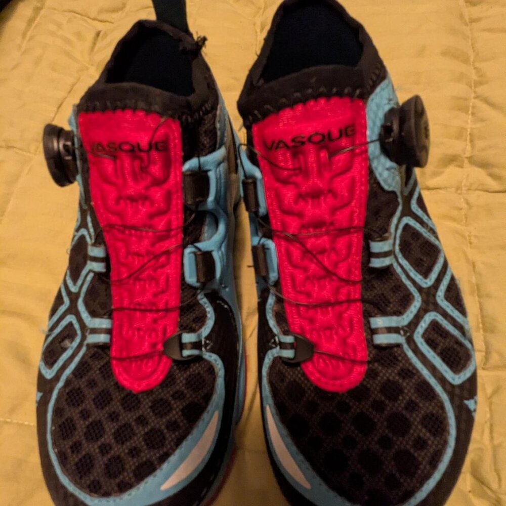 RARE Vasque athletic shoe with Boa lace system